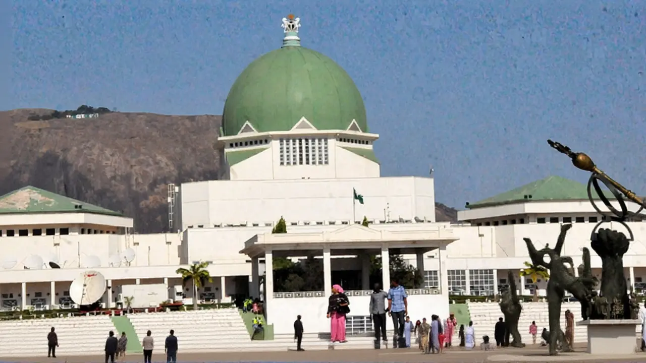 EFCC Re-Arraigns 3 National Assembly Officials Over N337m Fraud